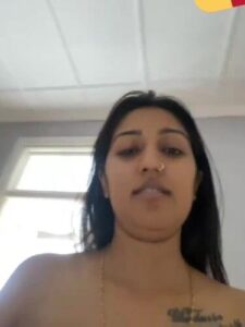 Aurora Maharaj786 Showing Boobs with Cum on StripChat Live  