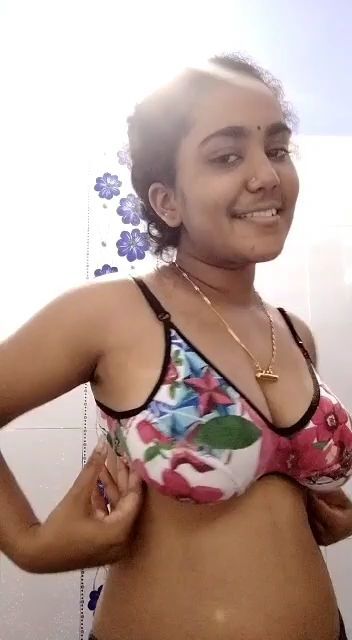 Tamil girl full nude 