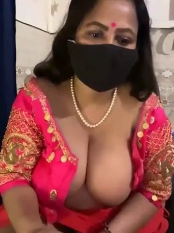 Desi milf on tango live show 