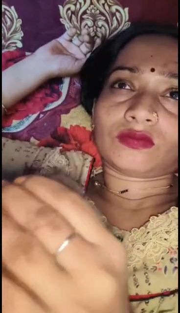 Desi bhabhi blowjob 