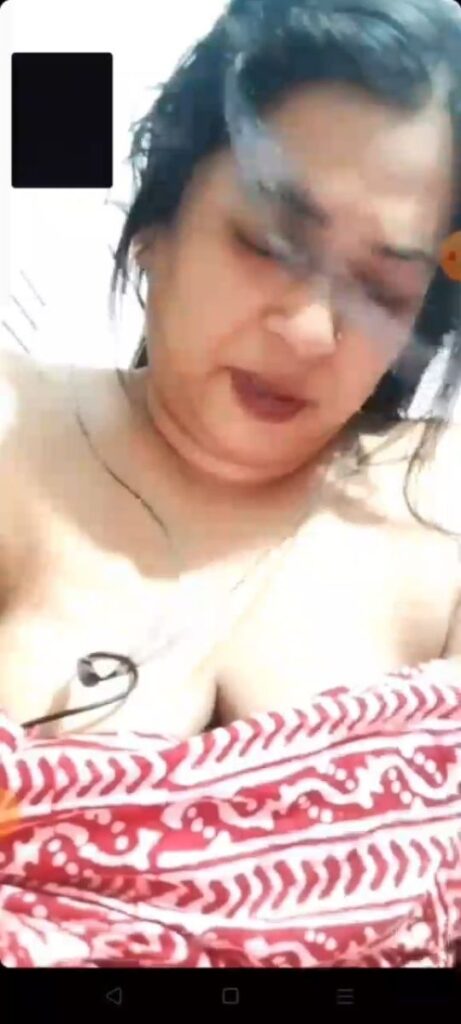 Desi milf Masterbation 