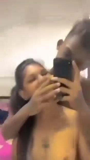 Desi girlfriend sex