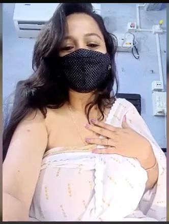 Summi579 Pressing boobs on Stripchat Live 