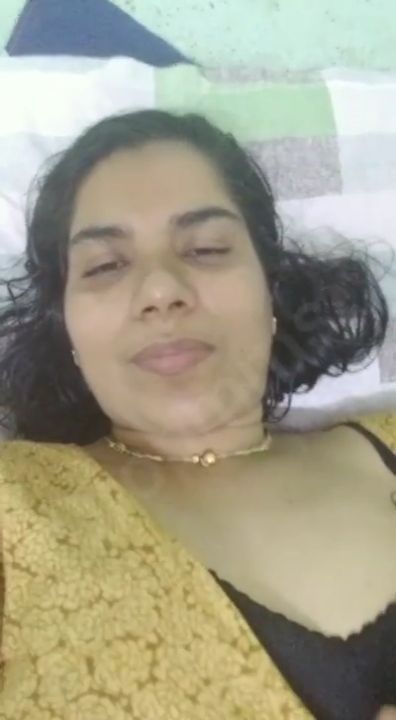 Village bhabhi pussy show 