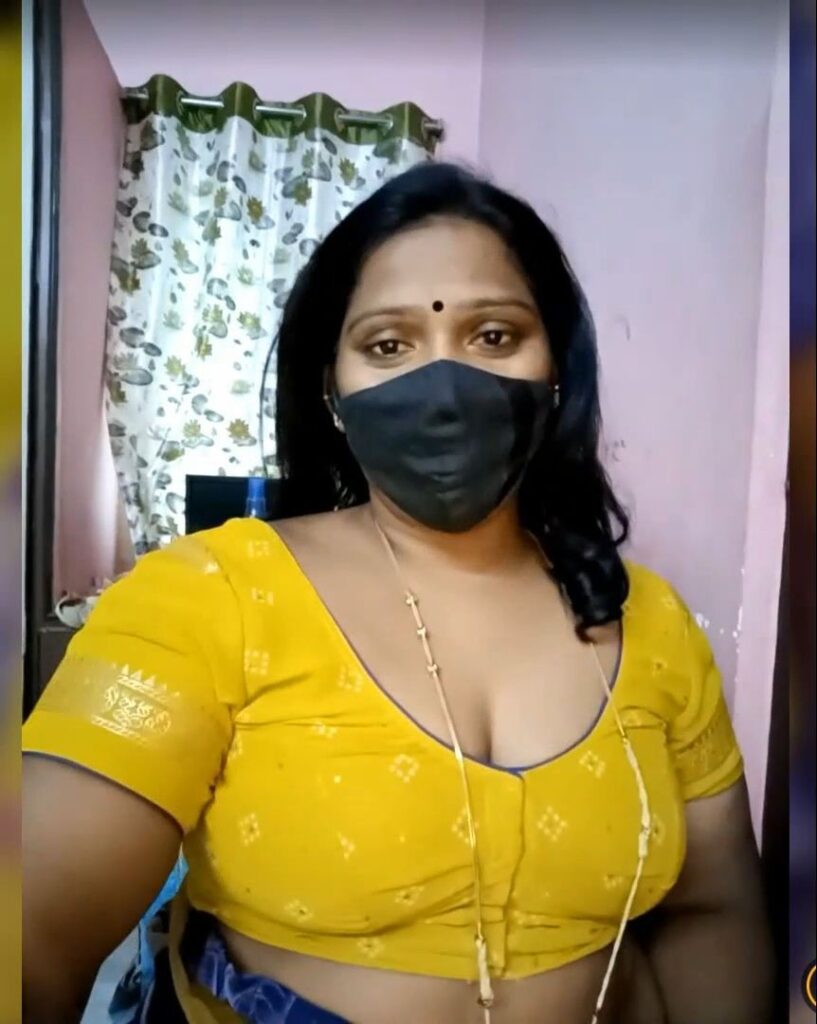 Telugu Ammmu bhabhi ass show on Stripchat Live 