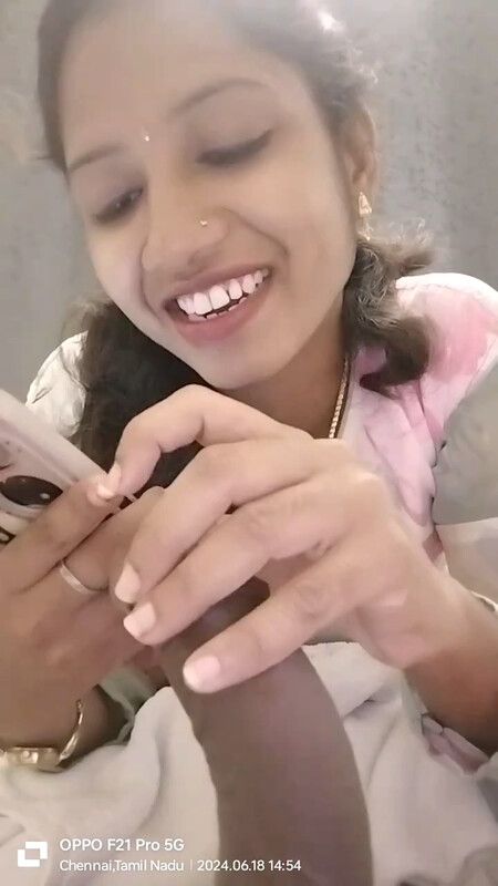 Desi bhabhi handjob 