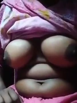 Village girl boobs show 