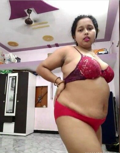 Bhabhi No 1 StripChat Nude