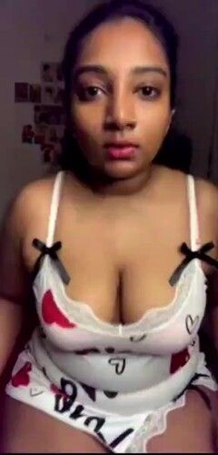 Suriya Prabha Bikini Tease Live Tango 121 Live DESIMMS69 COM 